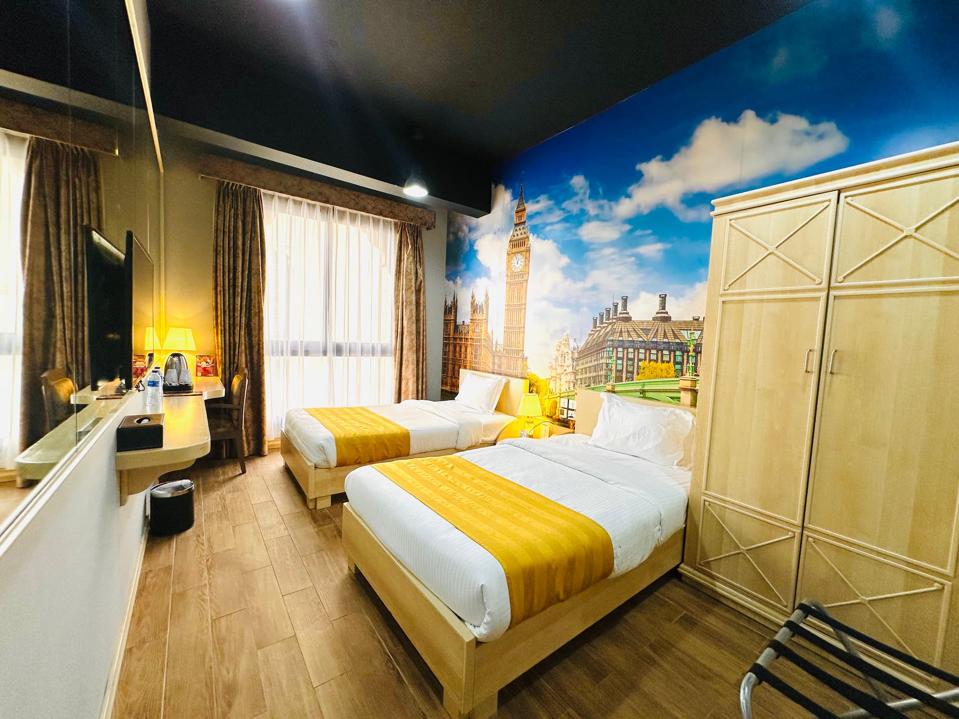 Deluxe Twin Room